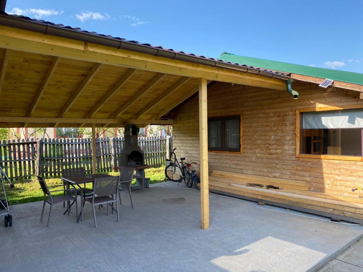 Vila La Livada Valea Danului Exteriér fotografie