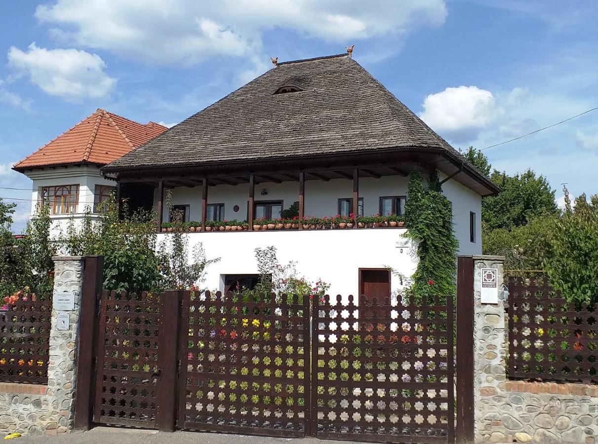 Vila La Livada Valea Danului Exteriér fotografie